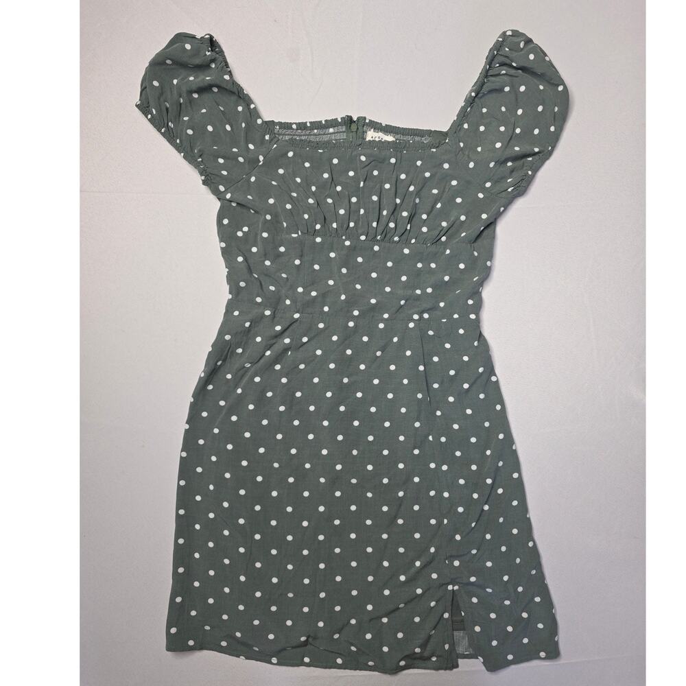 Aéropostale polka-dot dress in olive green Size